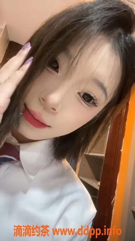 成都楼凤-成都金牛区19岁嫩妹咻咻，500元起服务