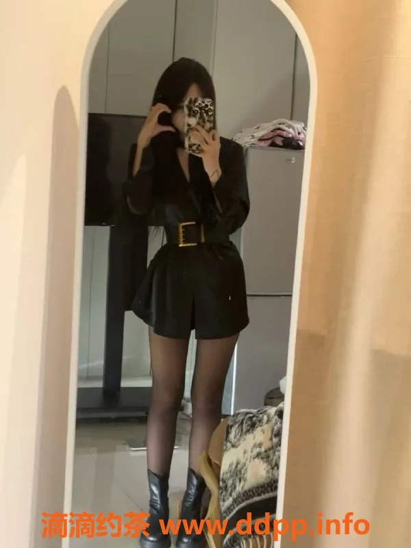 杭州楼凤-小可173cm，50kg，B+胸，服务多样，价格亲民