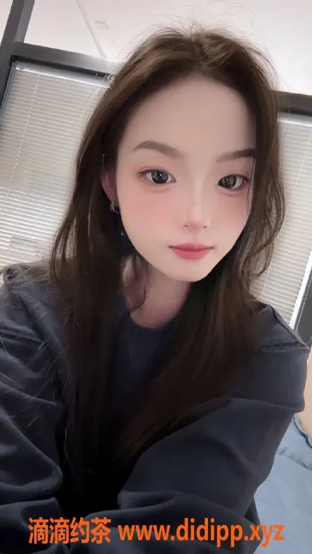 广州楼凤资源信息,天河夕夕，嫩妹大长腿，夜课仅需10P