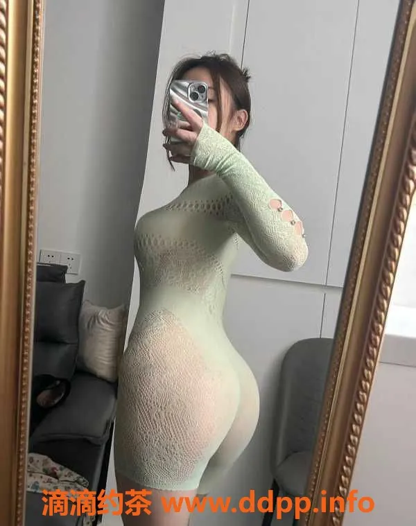 深圳楼凤-宝安巨乳少妇安安，26岁精彩服务