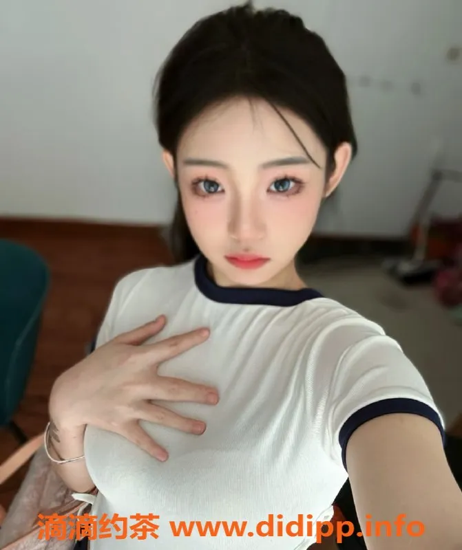 上海楼凤-普陀圆圆，18岁模特，身高170，价格1500起