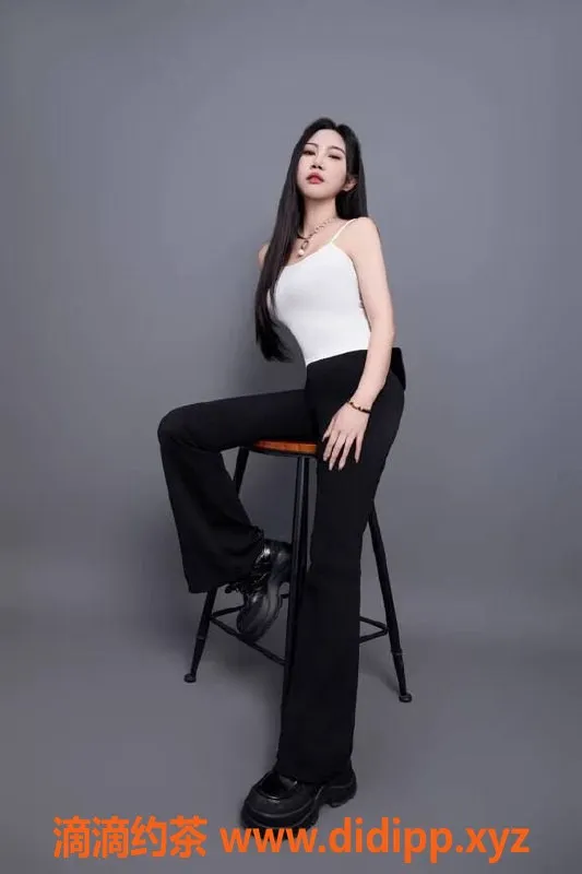 长沙楼凤-雨花区舒怡，400元享69舌吻服务