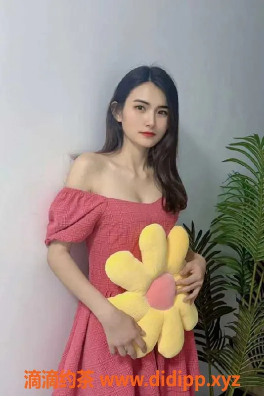 深圳楼凤-深圳宝安欢欢：25岁御姐，161cm，45kg