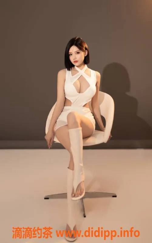 上海楼凤-普陀沈丹晨，20岁163cm，90斤，2500p服务体验