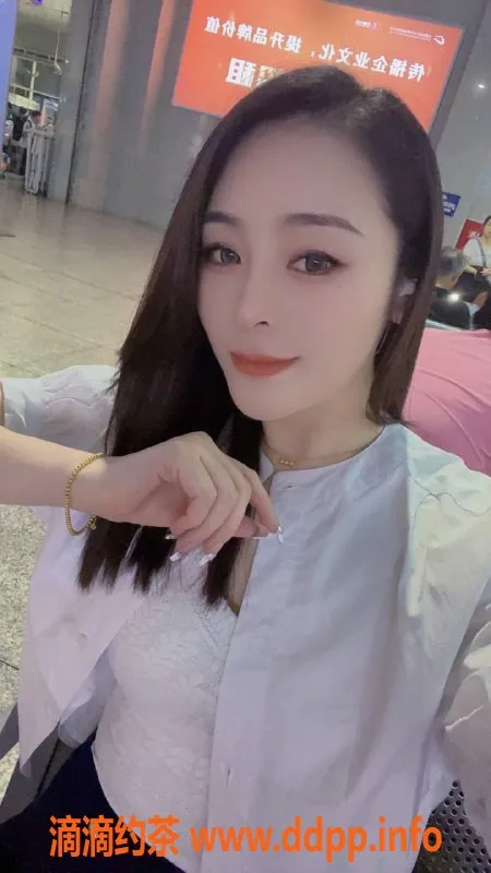 杭州楼凤-拱墅区小七，165高50重D罩杯，超值服务体验