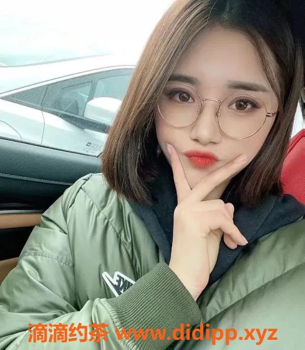 上海楼凤-闵行区模特出身，身材一般，价格600元