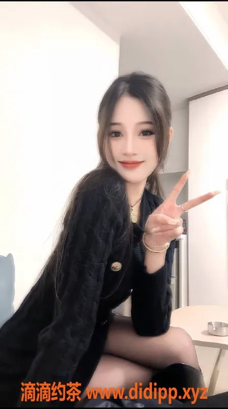 深圳楼凤资源信息,深圳南山热萧，850元享受水中箫与激情服务