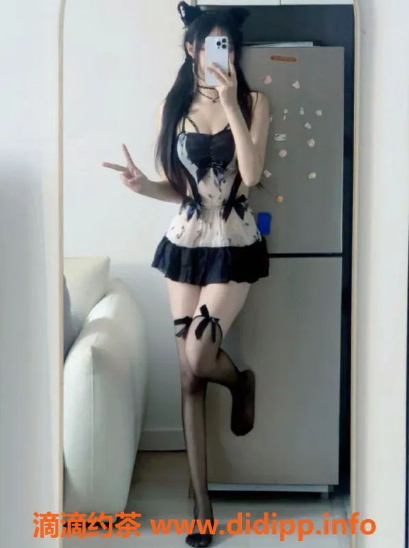 上海楼凤-普陀萌仔仔 170CM长腿嫩妹1600P起