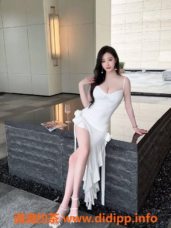 深圳楼凤-福田万茜，1200起，超值服务体验