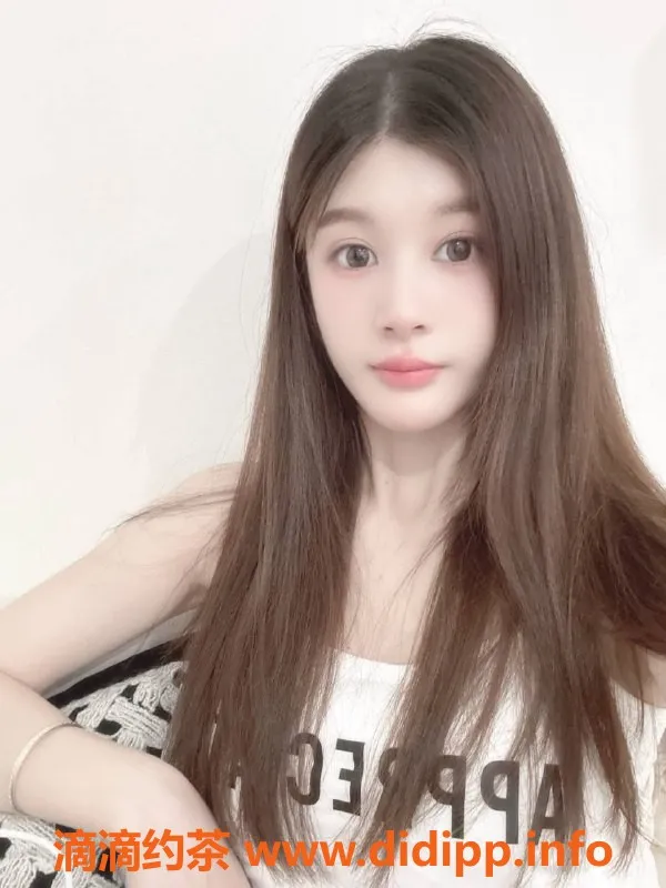 东莞楼凤-长安小星星：700元起，服务超赞！