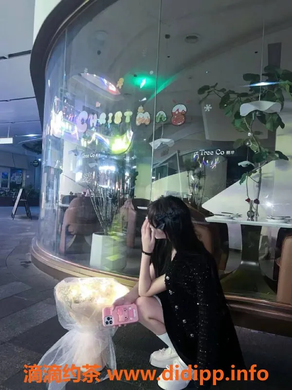 广州楼凤-天河嫩妹曦溪，700元一小时，视频验证