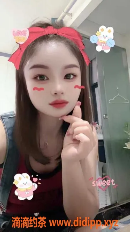 深圳楼凤-宝安君宝，24岁美女163cm、50kg，享受一条龙服务