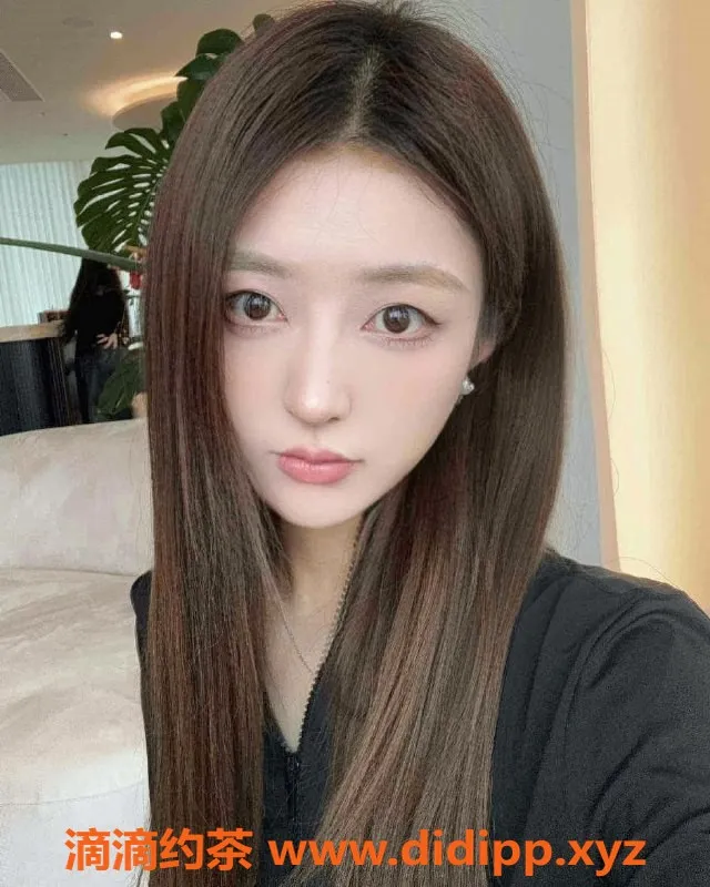 上海楼凤-浦东小也，168身高，白皙肌肤，1400元起