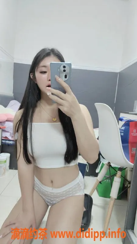 深圳楼凤-光明梦梦，御姐型美女，超值体验仅需500