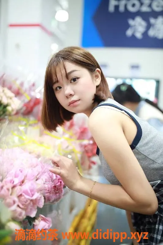 长沙上门服务-【妹子花名】：#sm婉儿
【所在位置