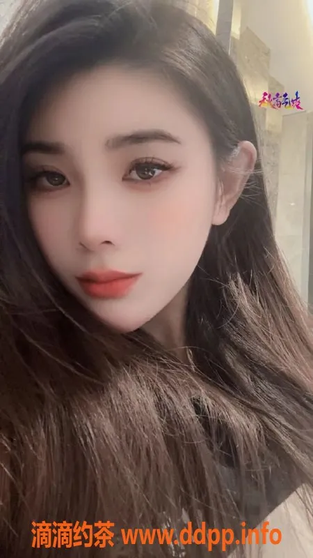 成都楼凤-成都娜美，165cm/49kg，深喉陪浴，700元