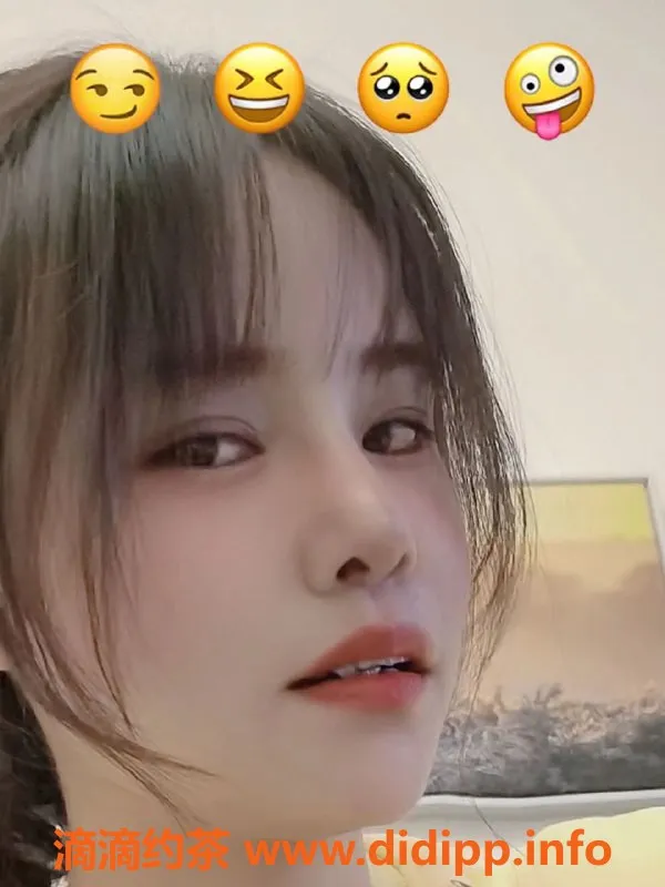 上海楼凤-虹口四平路瑜伽妹子，小喵身材诱人，水费7张