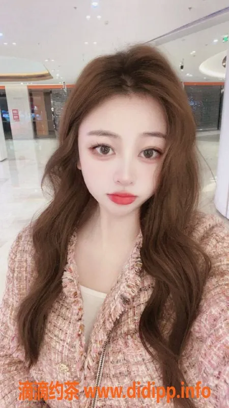 北京楼凤资源信息,三里屯呆呆，24岁身高164，茶费1K