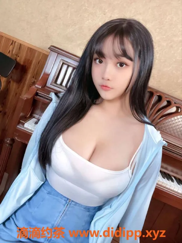 东莞楼凤-东莞南城嬛儿，173高38F巨乳美女等你来约