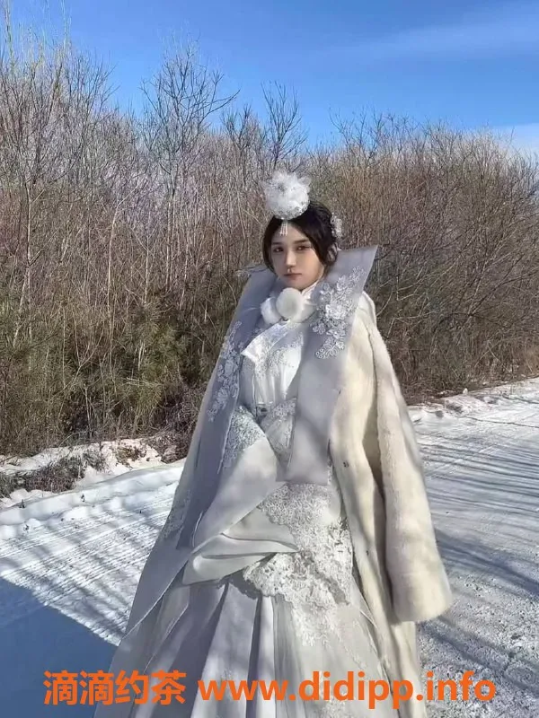 深圳楼凤-深圳南山一寒，165E大胸，1500起价！