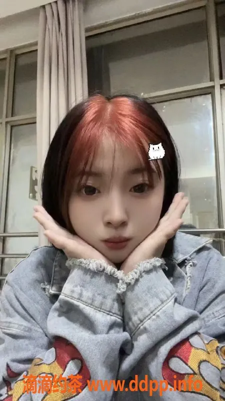 武汉楼凤-露思——性感优雅，身材火辣，提供多元化服务