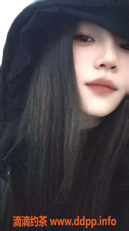 福州楼凤-福州仓山潇潇，162高90重，8米B罩杯