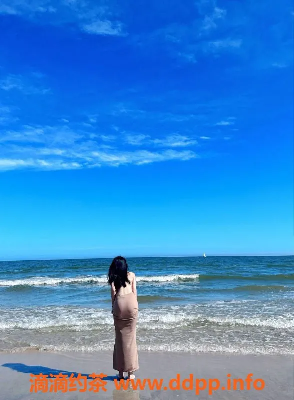 深圳楼凤-龙岗悠悠，迷人小姐姐，800元起服务