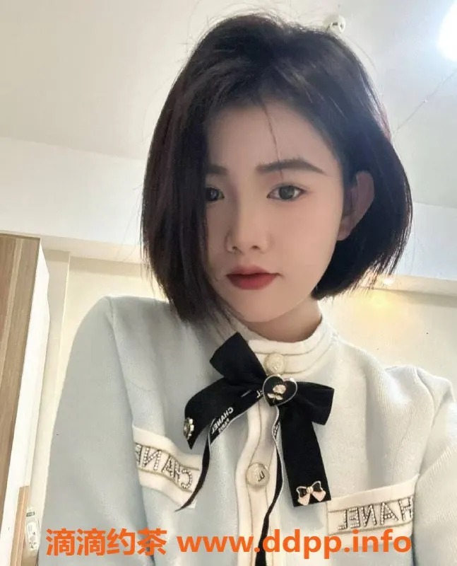 长沙楼凤-雨花区嫩妹甜思琳，163cm 47kg 20岁