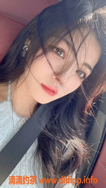 深圳楼凤-福田蓝依，800元情趣服务，超值体验