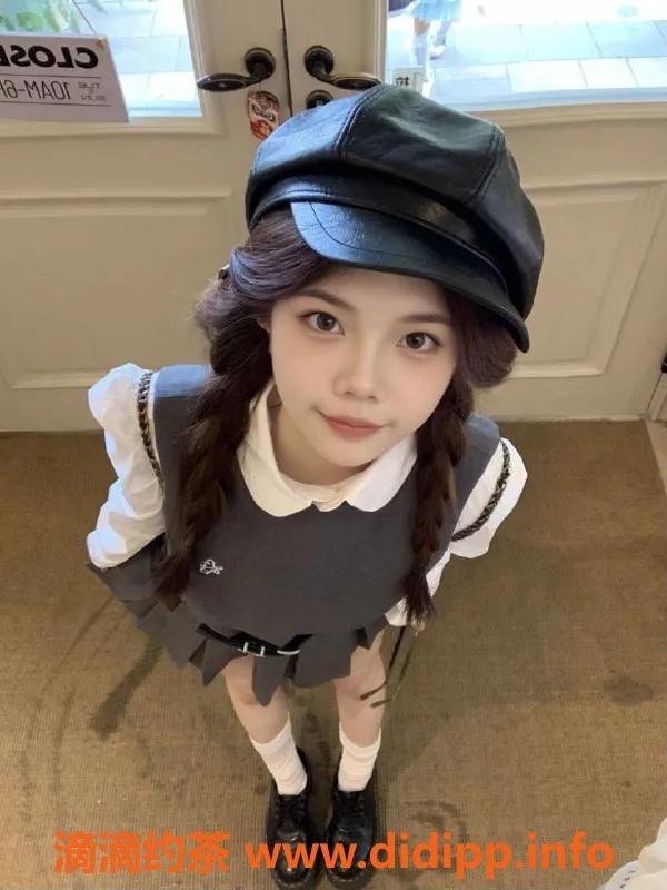 深圳楼凤-南山嫩妹年年，制服服务超赞，1200起价