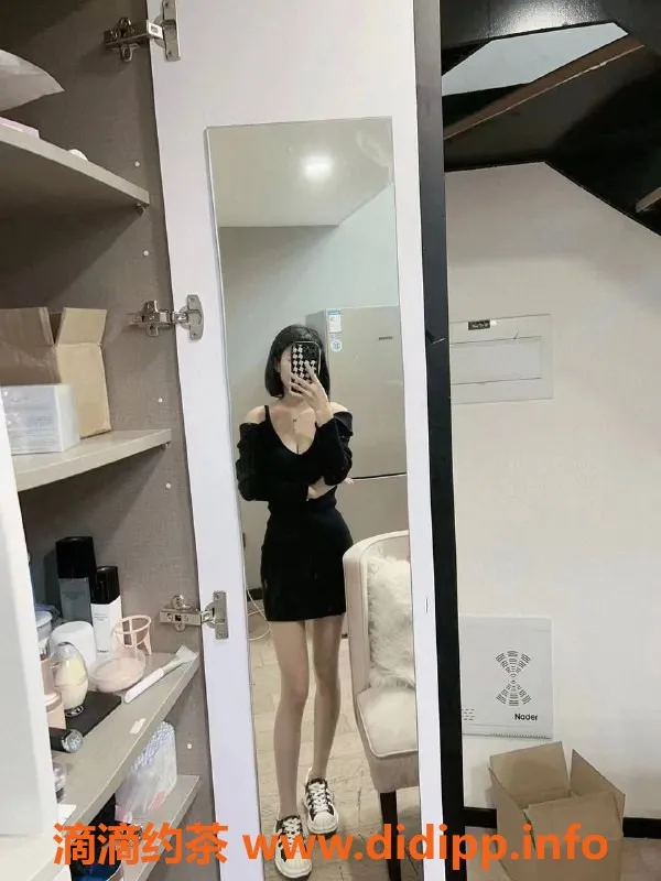 深圳楼凤-龙华区苏儿，甜美服务等你来体验