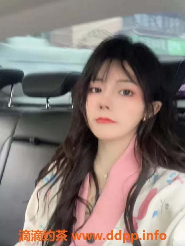 成都楼凤-锦江区春熙路思琪，24岁160cm，身材匀称，6p超值体验！