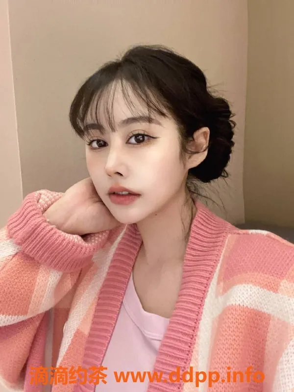 深圳楼凤-深圳龙岗小贝壳，御姐大胸，私聊价1188起