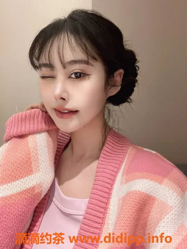 深圳楼凤-深圳龙岗小贝壳，御姐大胸，私聊价1188起