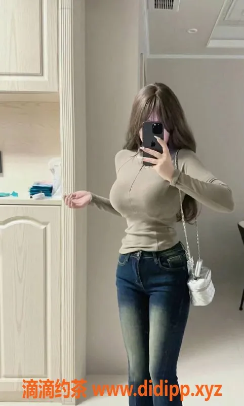 深圳楼凤资源信息,福田唐欣，1300元享乳交与鸳鸯浴