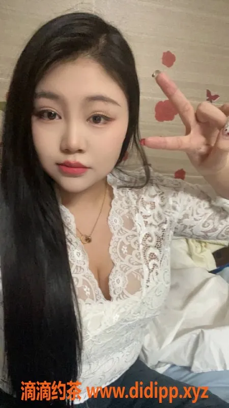 广州楼凤-天河小乖少妇，500元超值体验