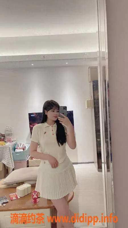 合肥楼凤-政务小璐，嫩肤白皙，500p简单服务