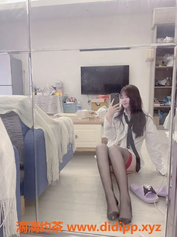 合肥楼凤-政务小璐，嫩肤白皙，500p简单服务