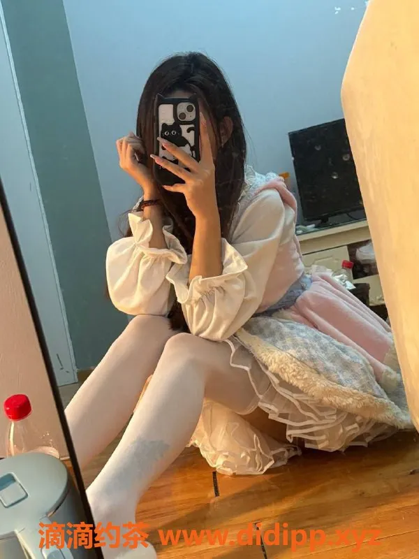 成都楼凤-成华区小丸子，6p 10pp服务，超级可爱！