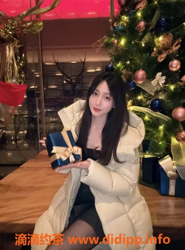 北京楼凤-朝阳三里屯童可可，精品妹子，课费2500p