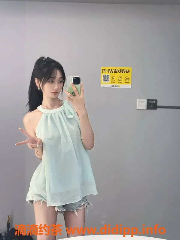 广州楼凤-花都风清扬高颜值小姐，299元畅享服务！