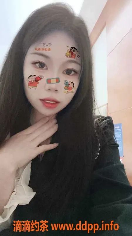 深圳楼凤-宝安温柔小琴20岁，156cm，500元45分钟服务