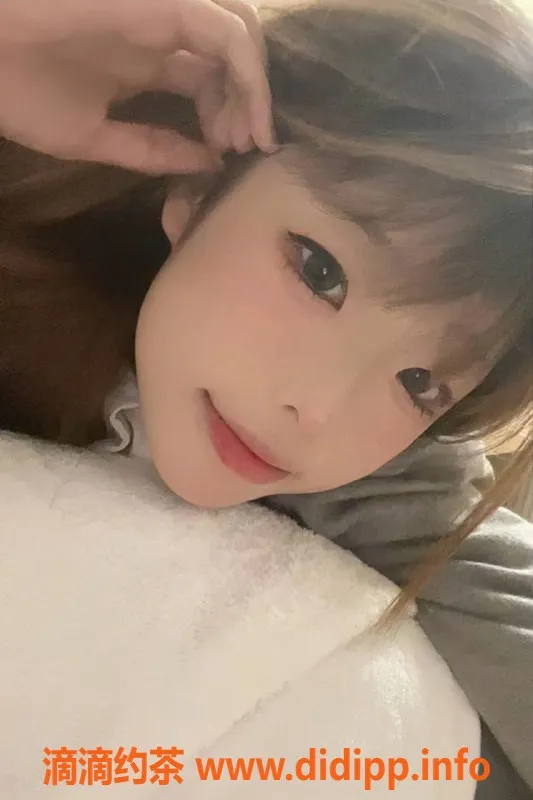 广州楼凤-天河嫩妹糖糖，视频验证，600元/1次