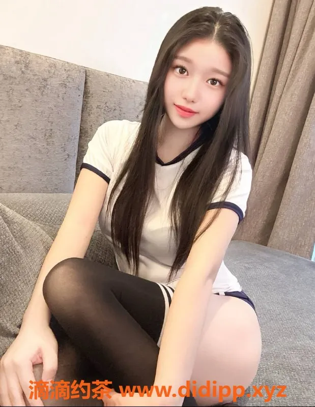 上海楼凤-闵行小微：166cm C胸 1200元享贴心服务