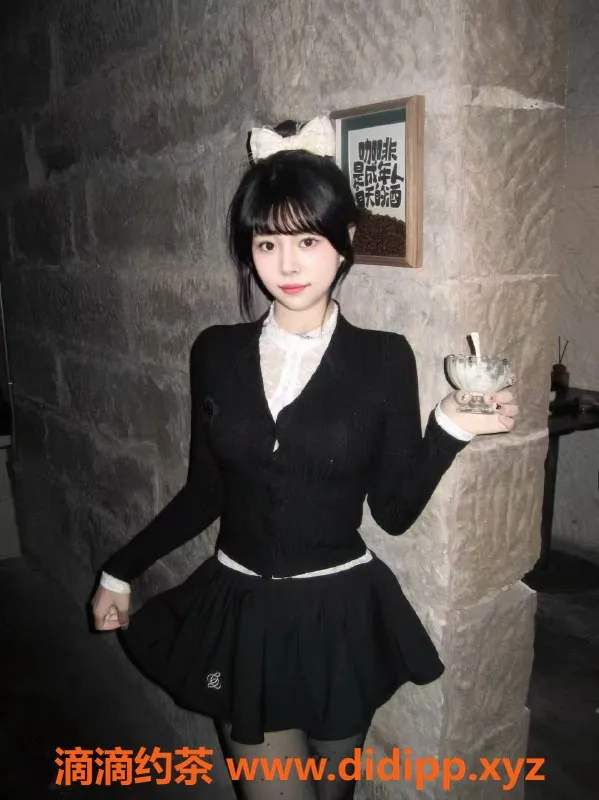 深圳楼凤-南山小番茄，900元体验独特服务