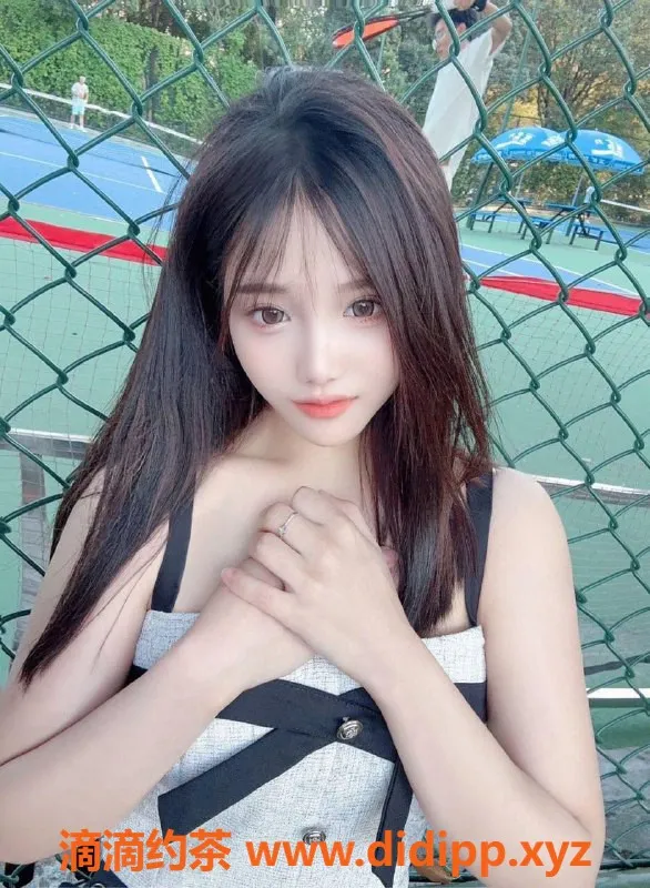 广州楼凤-天河佳佳，服务超棒的小姐姐