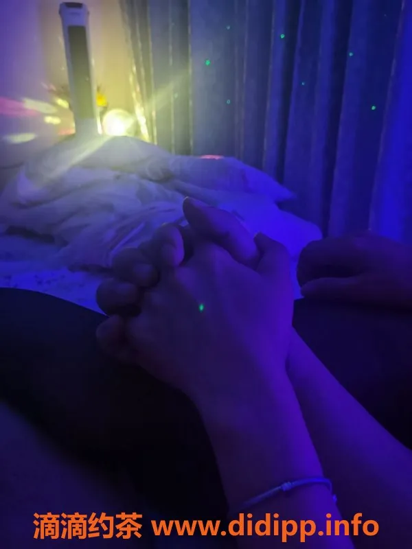 重庆楼凤-重庆冯成成，少妇，5p服务，心尖尖来电报