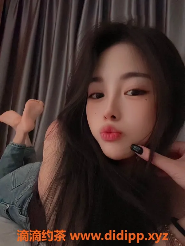 深圳楼凤-龙华西西，1200元起，激情服务等你来体验