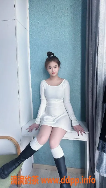 东莞楼凤-南城小媚，400一、800二，服务超给力！