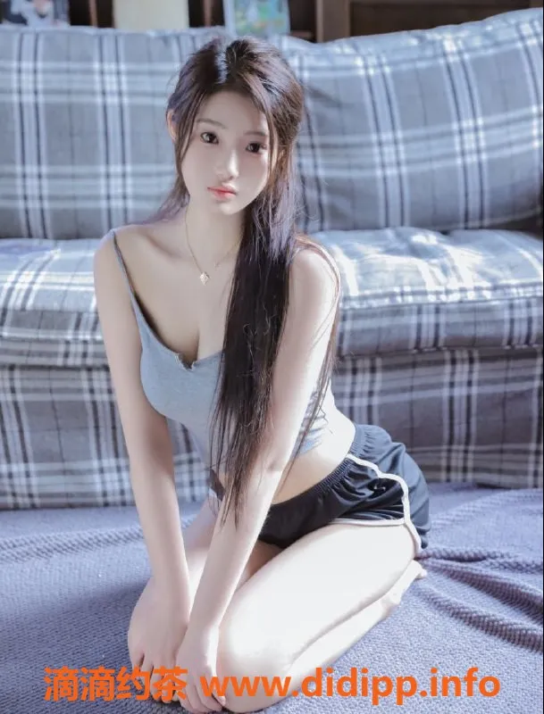 上海楼凤-普陀小S播音主持，171cm C罩杯，超值体验